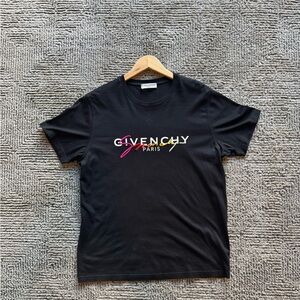Givenchy T-shirt